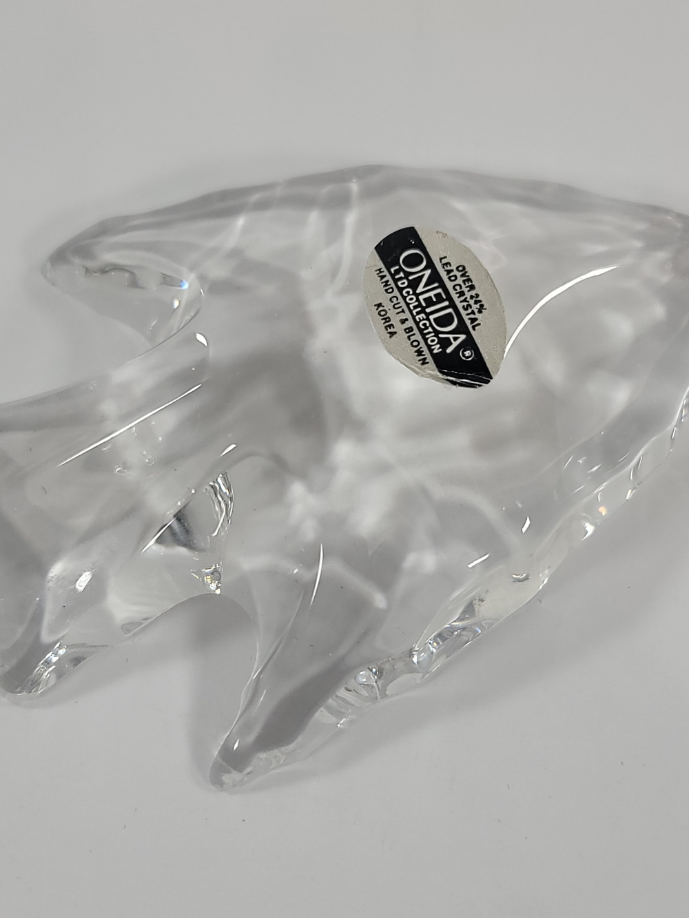 Oneida Clear Sculptural Glass Bowl